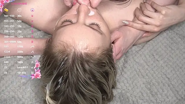 MaeEversley live sex cam