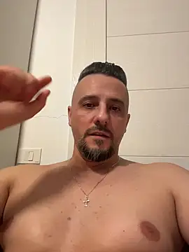 InsaneMattt's cam snapshot