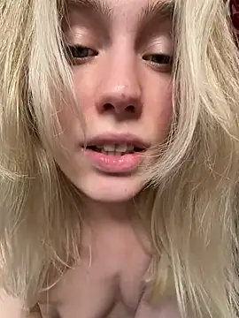 LovelyMiu live sex cam