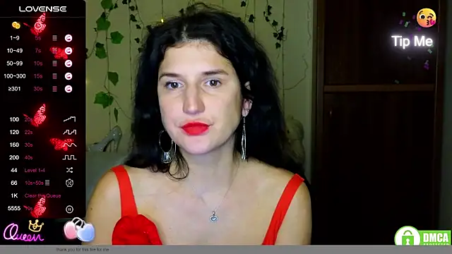 Alianna_Solo_Kisses's cam snapshot