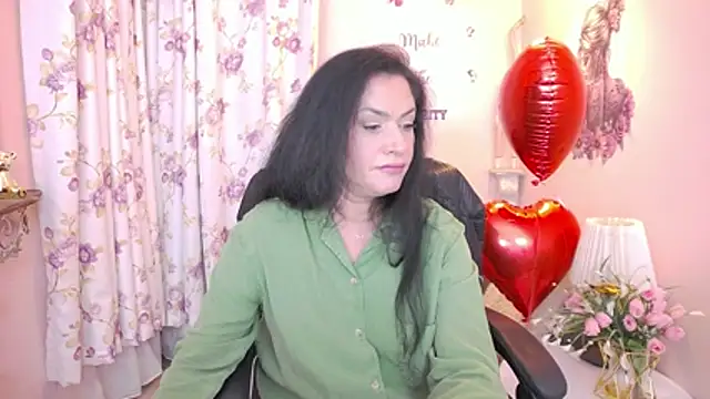 MyLovOne's cam snapshot