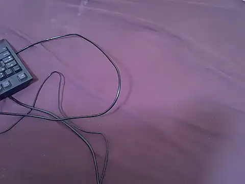 tasty_piee's cam snapshot