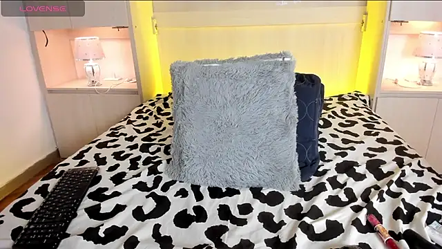 GabyMason_'s cam snapshot