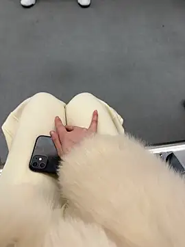 gentlecat-baby's cam snapshot