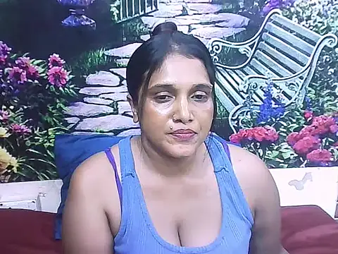 IndianSexyLady20's cam snapshot