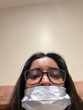 desitease's cam snapshot