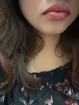 riya_sharma11's cam snapshot