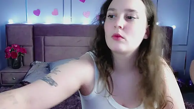 ElisonMinix's cam snapshot