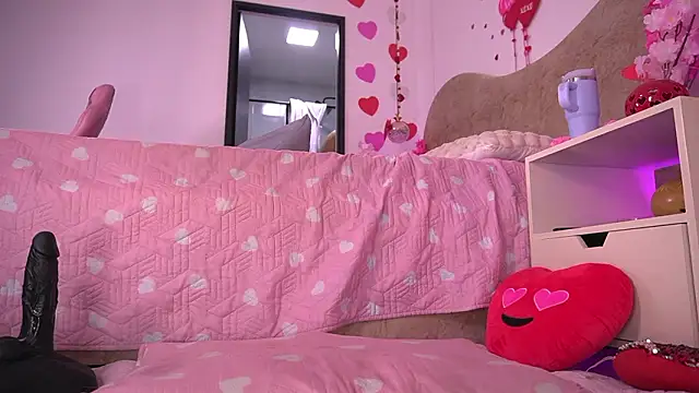 sarakaisy live sex cam