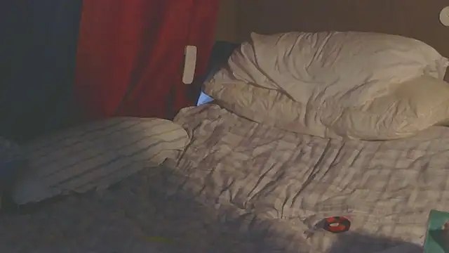 NWBuilt live sex cam