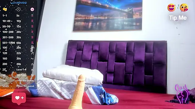 Alicia_Whitee live sex cam