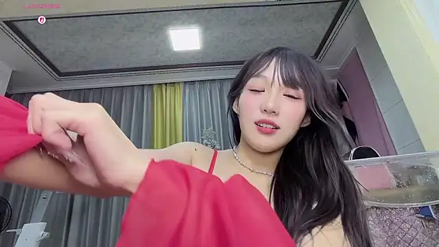 Yaya--728's cam snapshot