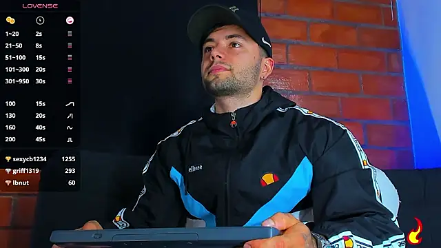 vanegas_luis live sex cam