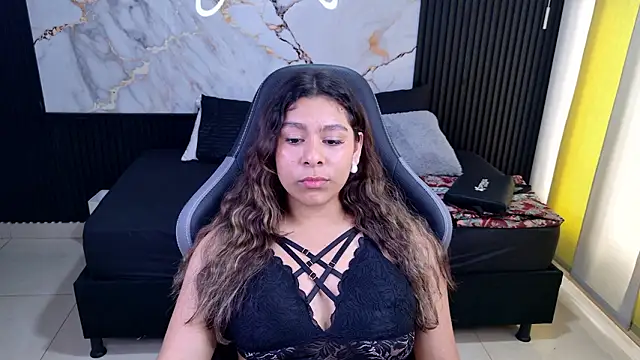 Sophie19__'s cam snapshot