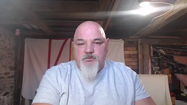 Newfiesausage1972 live sex cam