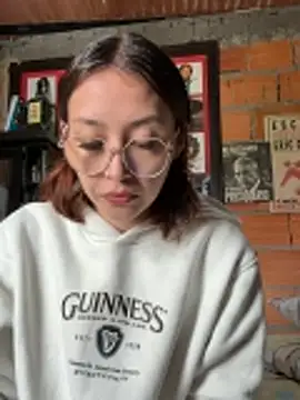 Charlotte_Mason's cam snapshot