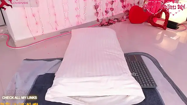 ohyesly_'s cam snapshot