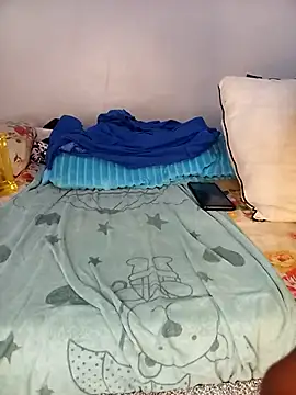 CrazierD's cam snapshot