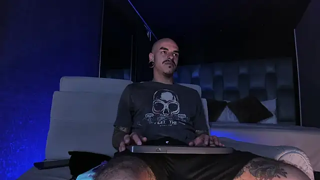 kaletattoo live sex cam