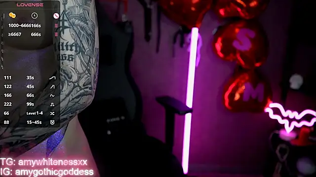 amywhitenessxx live sex cam