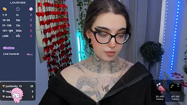 Dixi_Pixi_'s cam snapshot