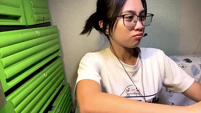 LenoraFrailey live sex cam