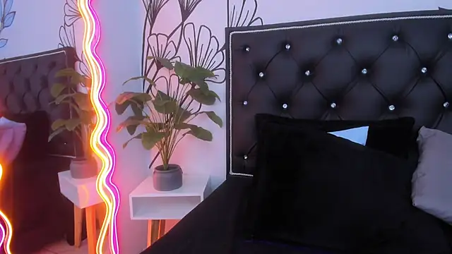 Sweet_Ariadna_ live sex cam