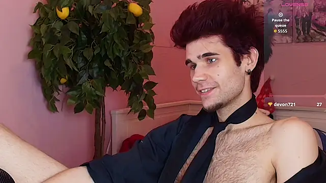 trevor_dreams live sex cam