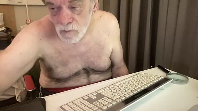 coach-karl live sex cam