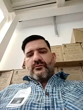 Maxi_thebig_daddy live sex cam