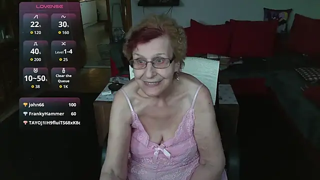 HeisseomaOriginal live sex cam