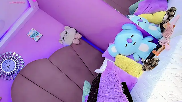 AlissonDannae777 live sex cam