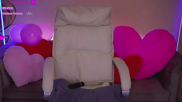 SilverrMoon's cam snapshot