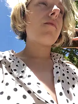 Public_Katrisha's cam snapshot