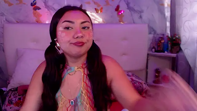 Nicolelewllss's cam snapshot