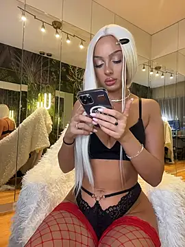 MileySin1111 live sex cam