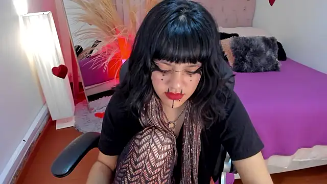 Nahemot_sadish's cam snapshot