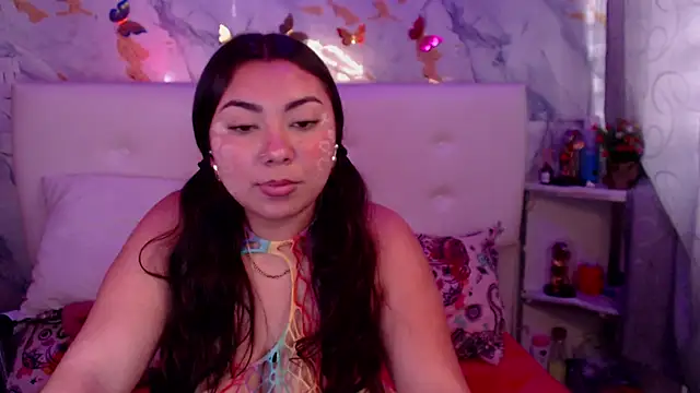 Nicolelewllss's cam snapshot