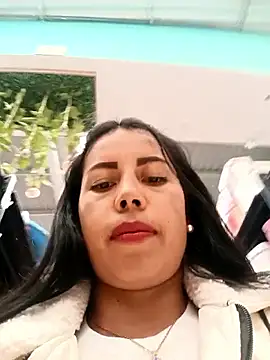 _andrea30 live sex cam