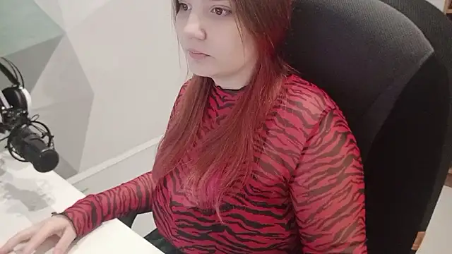 sweetyyfoxy's cam snapshot