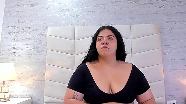 Aria_thompson_12's cam snapshot