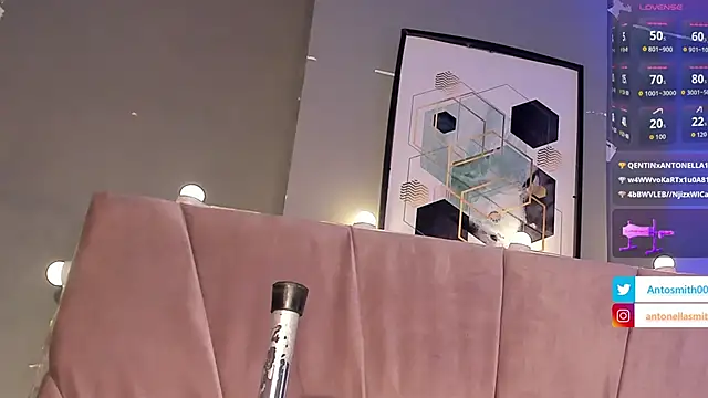 Antonellasmith00 live sex cam