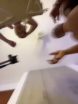 Kira_Spiicy's cam snapshot