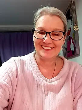 irinamaux live sex cam