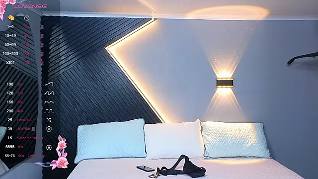 Horny_nick18 live sex cam