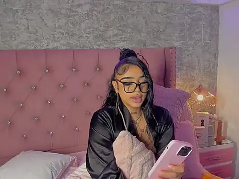 Mia_Jansen live sex cam