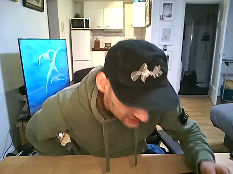 mihaimichael's cam snapshot