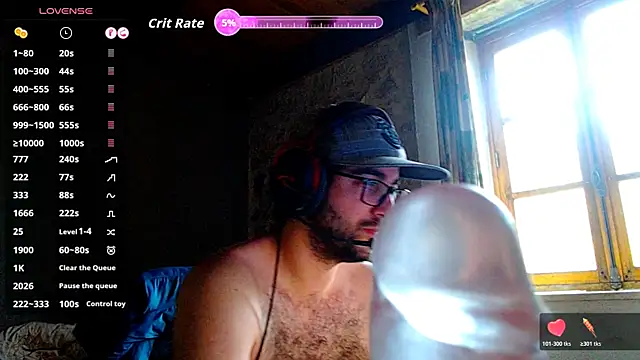 young_bear06's cam snapshot