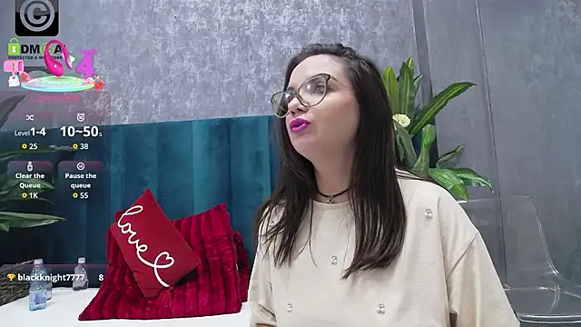 Roxie_Anne's cam snapshot