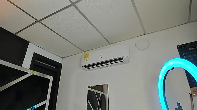 Rubyxht live sex cam